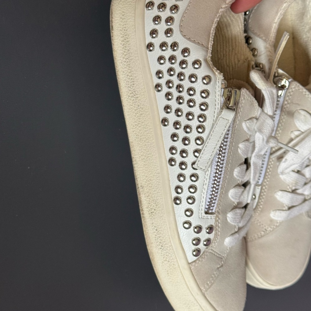 Cream Studded‎ Low-Top Sneakers with Suede Finish - Picture 6 of 9